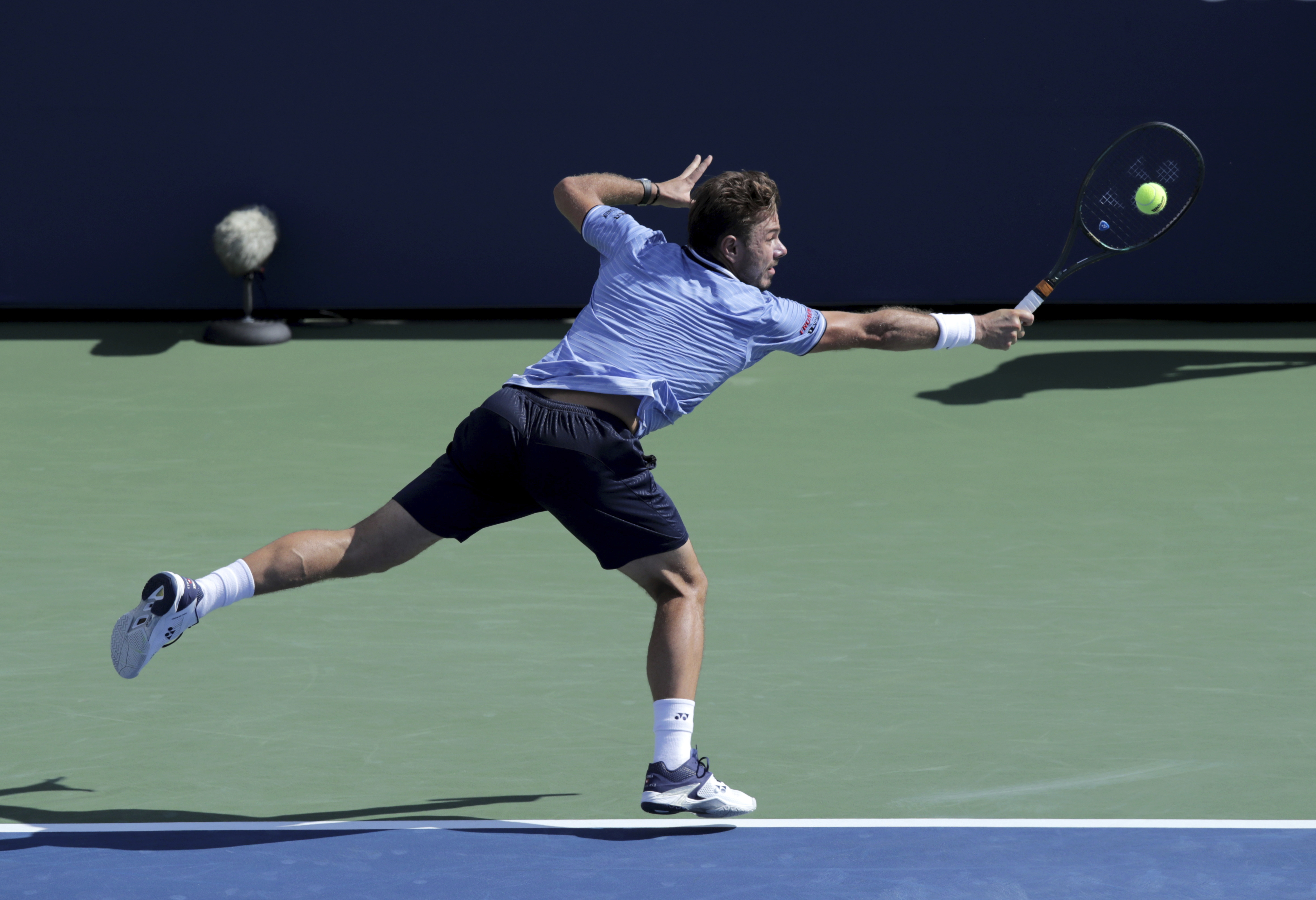 包含英国网球队力克欧洲网球队，瓦林卡惊艳世界的词条