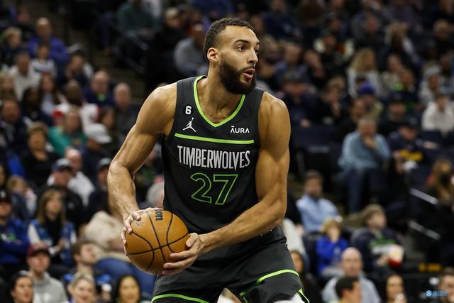 关于奇才逆转美国男篮，戈贝尔一己之力扛起全队的信息