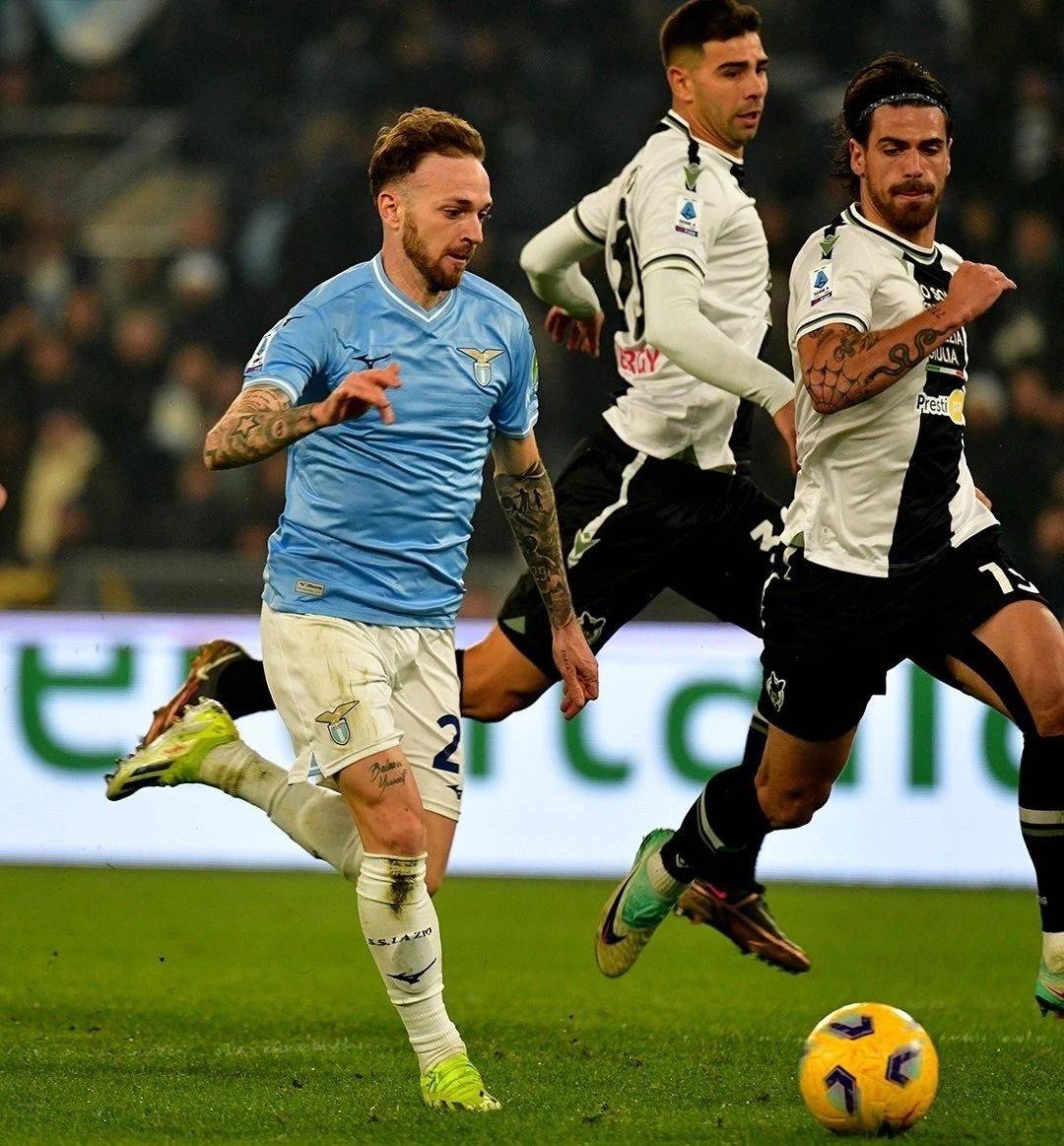 包含罗马挑战拉齐奥,红蓝之城再掀战火的词条 包含罗马挑战拉齐奥,红蓝之城再掀战火的词条